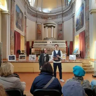 WHEN THE MUSIC TAKE A SHAPE